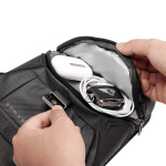 Bange® Τσαντάκι ώμου χιαστί μηρού 8LT 7630 Μαύρο - Image 5